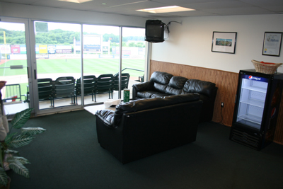 Luxury-Suite-1.jpg